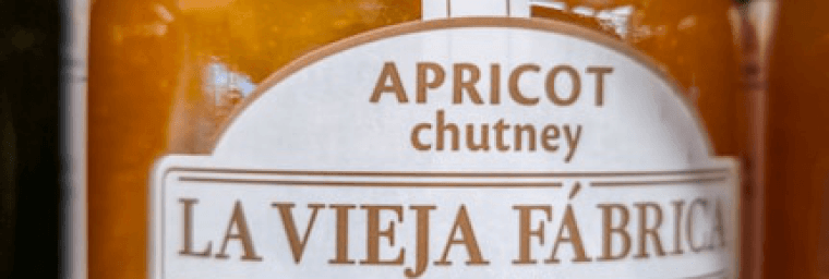 Apricot chutney